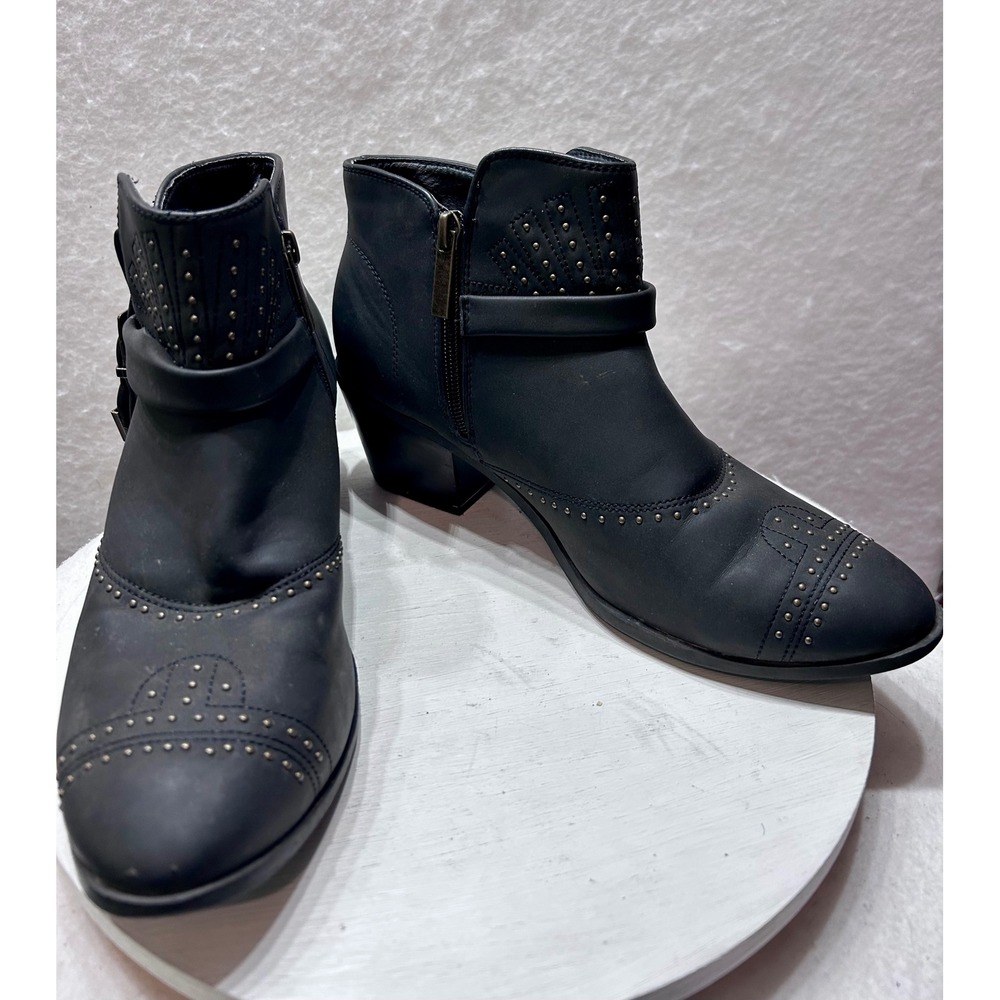 C EST. 1946 Black Studded Western Ankle Boots Pointed Toe Buckle Booties 10M